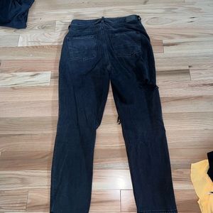American eagle boyfriend fit jeans